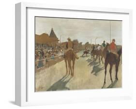 Le Défilé, dit aussi Chevaux de course devant les tribunes-Edgar Degas-Framed Giclee Print