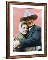 Le Dernier des Geants THE SHOOTIST by DonSiegel with John Wayne and Lauren Bacall, 1976 (photo)-null-Framed Photo