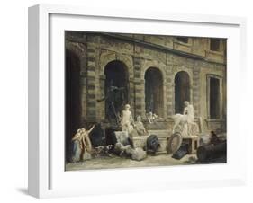 Le Dessinateur d'antiques devant la Petite galerie du Louvre-Hubert Robert-Framed Giclee Print