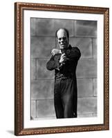 Le fantome by l' opera PHANTOM OF THE OPERA by RupertJulian and LonChaney with Lon Chaney, 1925 maq-null-Framed Photo