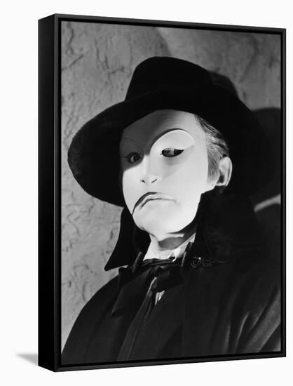 Le Fantome by l'Opera THE PHANTOM OF THE OPERA by Arthur Lubin with Claude Rains, 1943 (b/w photo)-null-Framed Stretched Canvas