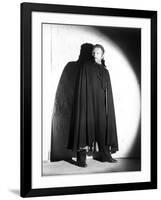 Le Fantome by l'Opera THE PHANTOM OF THE OPERA by Arthur Lubin with Claude Rains, 1943 (b/w photo)-null-Framed Photo
