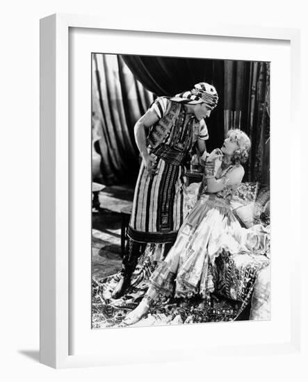 Le Fils du Sheik The Son of the Sheik by George Fitzmaurice with Rudolph Valentino and Vilma Banky,-null-Framed Photo