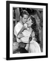 Le Gaucher THE LEFT HANDED GUN by ArthurPenn with Paul Newman and Lita Milan, 1957 (b/w photo)-null-Framed Photo