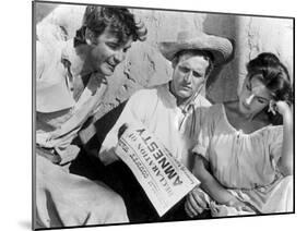 Le Gaucher THE LEFT HANDED GUN by ArthurPenn with Paul Newman en, 1957 (b/w photo)-null-Mounted Photo