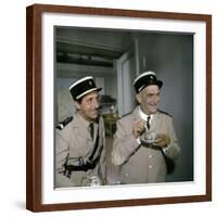 Le Gendarme Se Marie (photo)-null-Framed Photo