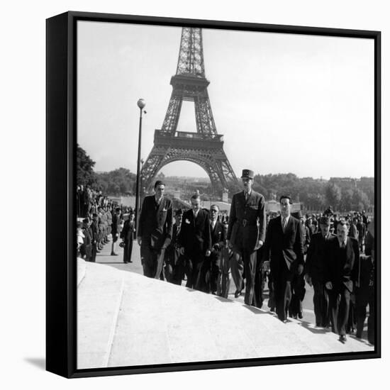 Le General Charles De Gaulle-null-Framed Stretched Canvas