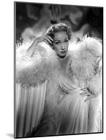 Le grand alibi STAGE FRIGHT by Alfred Hitchcock with Marlene Dietrich, 1950 (Costumes par Christian-null-Mounted Photo