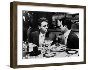 Le grand chantage SWEET SMELL OF SUCCESS by Alexander Mackendrick with Burt Lancaster, Tony Curtis,-null-Framed Photo