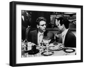 Le grand chantage SWEET SMELL OF SUCCESS by Alexander Mackendrick with Burt Lancaster, Tony Curtis,-null-Framed Photo