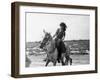 Le Grand Risque the Big Gamble De Richardfleischer Avec Juliette Greco Le 9 Novembre 1960-null-Framed Photo