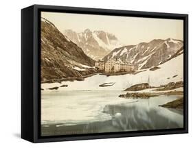 Le Grand Saint-Bernard, le lac et les hospices : paysage de montagne-null-Framed Stretched Canvas