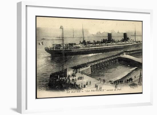 Le Havre, Dampfschiff La Provence, Sgtm, Abfahrt-null-Framed Giclee Print