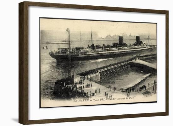 Le Havre, Dampfschiff La Provence, Sgtm, Abfahrt-null-Framed Giclee Print