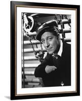 LE JOUR SE LEVE, 1939 directed by MARCEL CARNE Jean Gabin (b/w photo)-null-Framed Photo