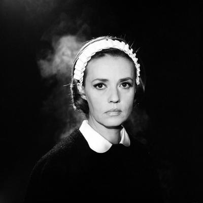 https://imgc.allpostersimages.com/img/posters/le-journal-d-une-femme-by-chambre-the-diary-of-a-chambermaid-by-luisbunuel-with-jeanne-moreau-1964_u-L-Q1C2QWU0.jpg?artPerspective=n