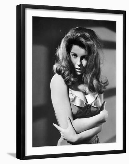 Le kid by Cincinnati THE CINCINNATI KID by NormanJewison with Ann-Margret, 1965 (b/w photo)-null-Framed Photo