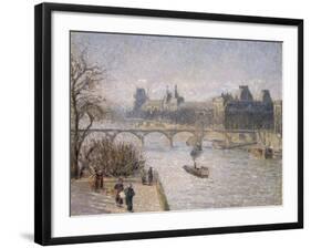 Le Louvre, 1901-Camille Pissarro-Framed Giclee Print