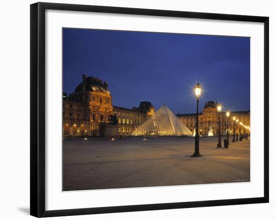 Le Louvre, Paris, France-Jon Arnold-Framed Photographic Print