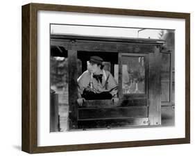 Le Mecano by la General THE GENERAL by and with Buster Keaton, 1927 (b/w photo)-null-Framed Photo