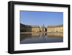 Le Miroir d'Eau (Mirror of Water), Place de la Bourse, Bordeaux, UNESCO Site, Gironde, France-Peter Richardson-Framed Premium Photographic Print