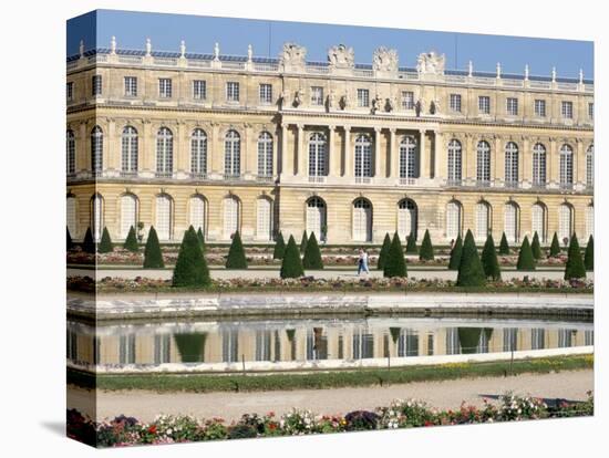 Le Parterre d'Eau, Aisle Du Midi, Chateau of Versailles, Les Yvelines, France-Guy Thouvenin-Stretched Canvas