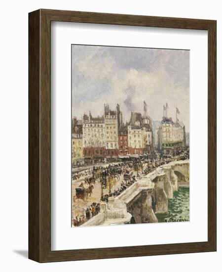 Le Pont-Neuf, 1901-Camille Pissarro-Framed Giclee Print