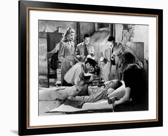 Le Port by l'Angoisse TO HAVE AND HAVE NOT by Howard Hawks, 1944-null-Framed Photo