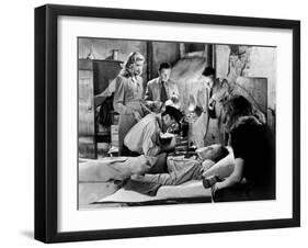 Le Port by l'Angoisse TO HAVE AND HAVE NOT by Howard Hawks, 1944-null-Framed Photo