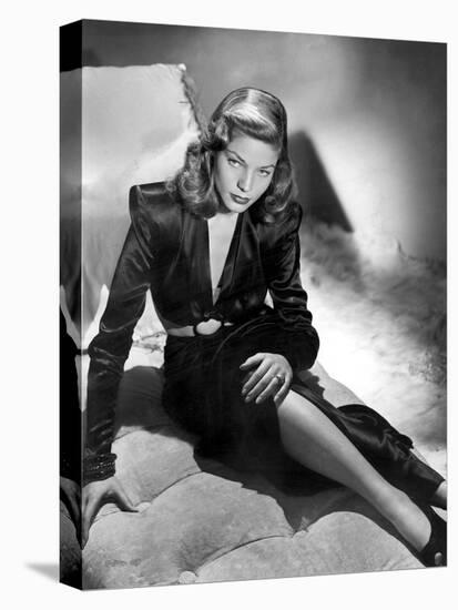 Le Port De L'Angoisse to Have and Have Not De Howard Hawks Avec Lauren Bacall, 1944-null-Stretched Canvas