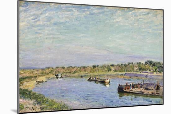 Le Port De Saint Mammes, Le Matin, 1885-Alfred Sisley-Mounted Giclee Print