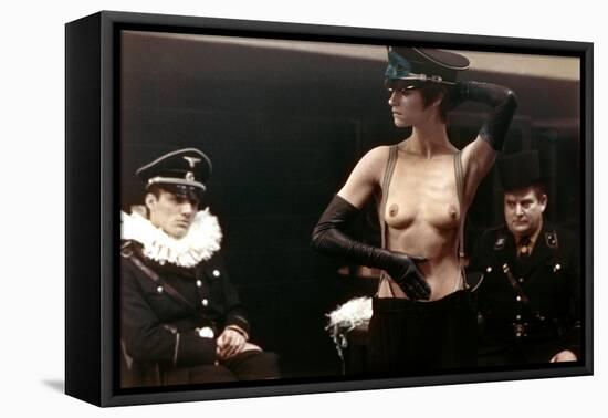 Le portier by nuit The Night Porter by Liliana Cavani with Charlotte Rampling, 1974 (photo)-null-Framed Stretched Canvas