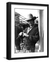 Le Rabbin au Far West THE FRISCO KID by Robert Aldrich with Harrison Ford, 1979 (b/w photo)-null-Framed Photo