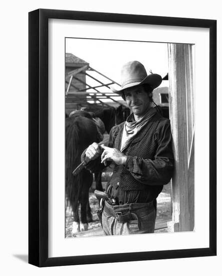 Le Rabbin au Far West THE FRISCO KID by Robert Aldrich with Harrison Ford, 1979 (b/w photo)-null-Framed Photo