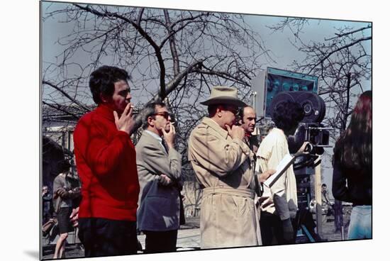 Le realisateur Jean Pierre Melville sur le tournage du film L' armee des Ombres en, 1969 (d'apres J-null-Mounted Photo