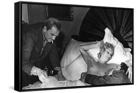 Le realisateur Luchino Visconti, Ingrid Thulin and Dirk Bogarde sur le tournage du film Les Damnes,-null-Framed Stretched Canvas