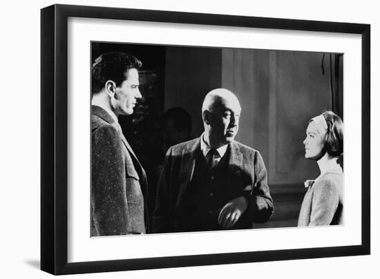 Le realisateur Otto Preminger,Tom Tryron and Romy Schneider sur le tournage du film Le Cardinal THE-null-Framed Photo