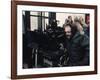 Le realisateur Stanley Kubrick sur le tournage du film Shining, 1980 (d'apres StephenKing) (photo)-null-Framed Photo