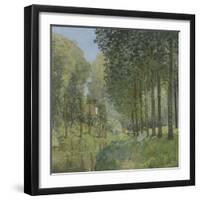 Le repos au bord du ruisseau.Lisière de bois-Alfred Sisley-Framed Giclee Print