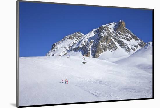Le Serac Blue Piste, Winter Sun, Champagny, La Plagne, French Alps, France, Europe-Peter Barritt-Mounted Photographic Print