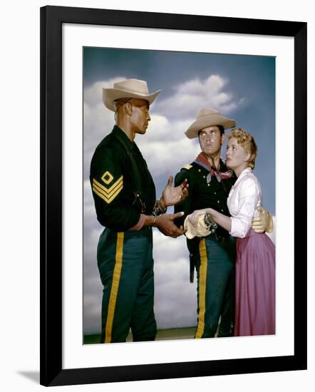Le Sergent Noir SERGEANT RUTLEDGE by JohnFord with Woody Strode, Jeffrey Hunter and Constance Tower-null-Framed Photo