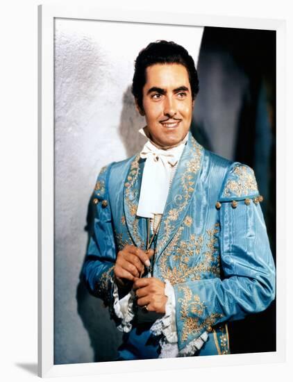 Le signe by Zorro MARK OF ZORRO by Rouben Mamoulian with Tyrone Power, 1940 (photo)-null-Framed Photo