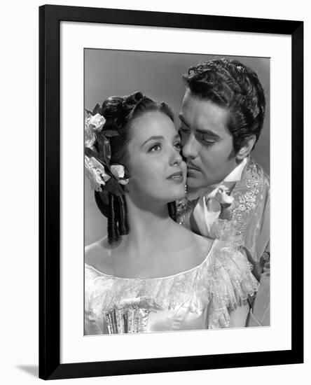 Le signe by Zorro MARK OF ZORRO by RoubenMamoulian with Linda Darnell and Tyrone Power, 1940 (b/w p-null-Framed Photo