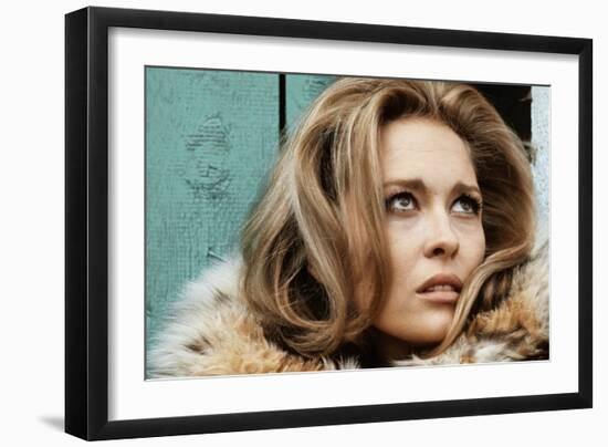 LE TEMPS DES AMANTS, 1968 directed by VITTORIO by SICA Faye Dunaway (photo)-null-Framed Photo