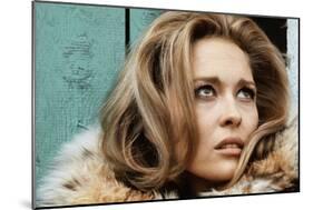 LE TEMPS DES AMANTS, 1968 directed by VITTORIO by SICA Faye Dunaway (photo)-null-Mounted Photo