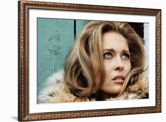 LE TEMPS DES AMANTS, 1968 directed by VITTORIO by SICA Faye Dunaway (photo)-null-Framed Photo