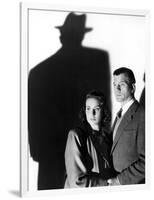 Le Troisieme Homme THE THIRD MAN by Carol Reed with Alida Valli and Joseph Cotten, 1949 (b/w photo)-null-Framed Photo