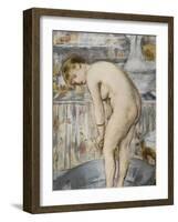 Le tub ou Femme dans un tub-Edouard Manet-Framed Giclee Print