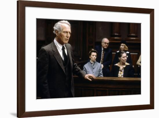 Le Verdict The Verdict by SidneyLumet with Paul Newman, 1982 (photo)-null-Framed Photo