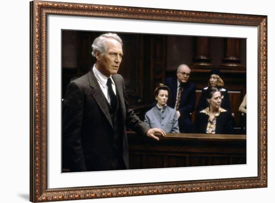 Le Verdict The Verdict by SidneyLumet with Paul Newman, 1982 (photo)-null-Framed Photo